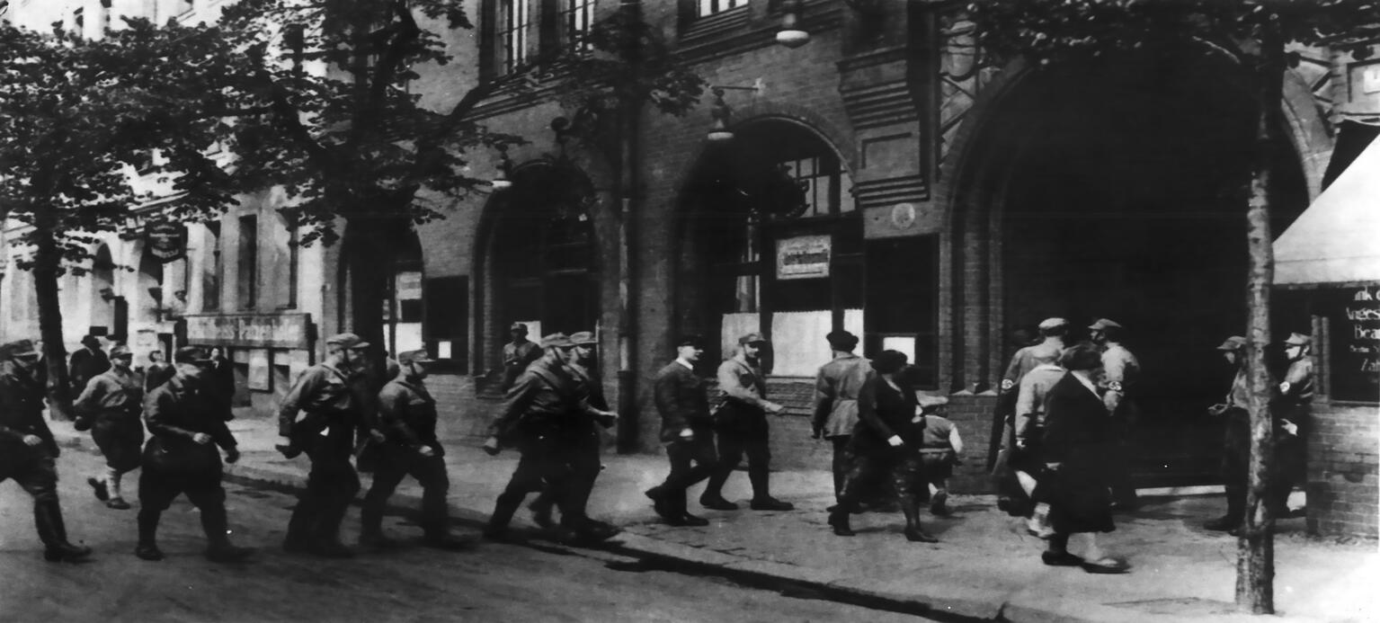 2. Mai 1933: SA besetzt das Gewerkschaftshaus am Berliner Engelufer